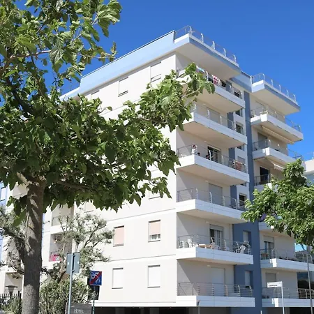 Enjoy The Sea View Of Our Modern Flat - Beahost Bibione