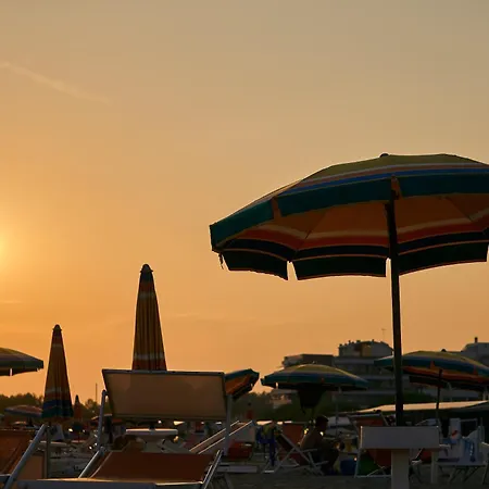 Enjoy The Sea View Of Our Modern Flat - Beahost * Bibione