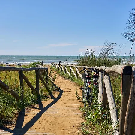 Lejlighed Enjoy The Sea View Of Our Modern Flat - Beahost Bibione